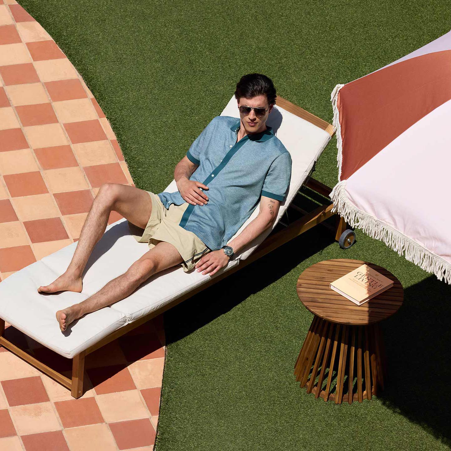 OLY_FS26_LB_OL_M26_114_sRGB_low_1x1